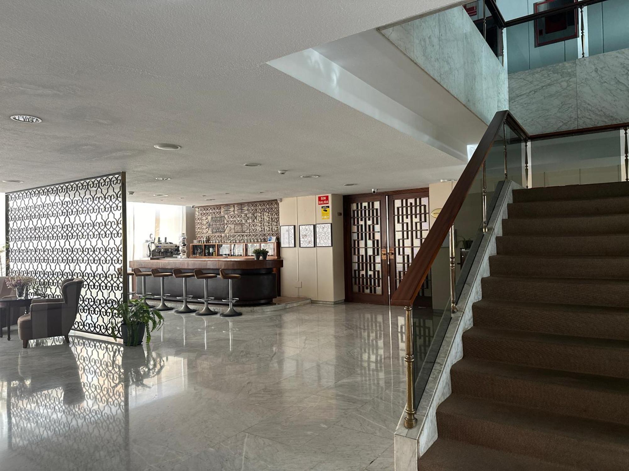 Mir Octavio Otel Algeciras Dış mekan fotoğraf